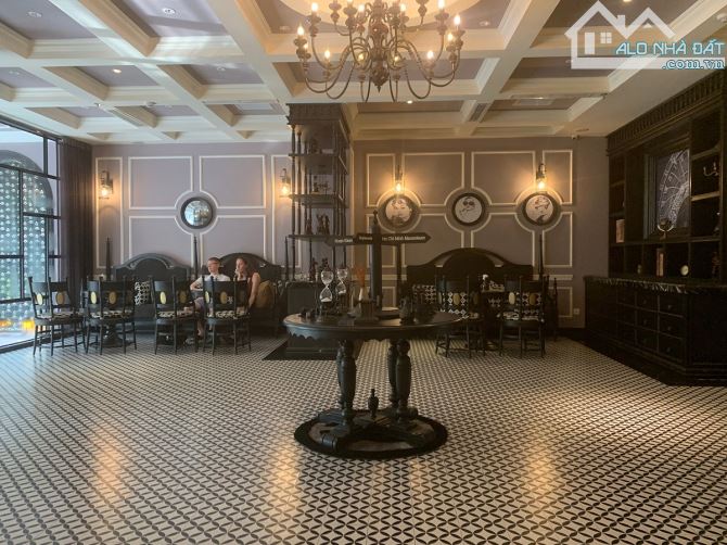 Bán Toà KS Mặt Phố Mã Mây 350m2 - MT 12m, Giá Đầu Tư - 310 Tỷ - (Chủ gửi Bank 150 Tỷ)