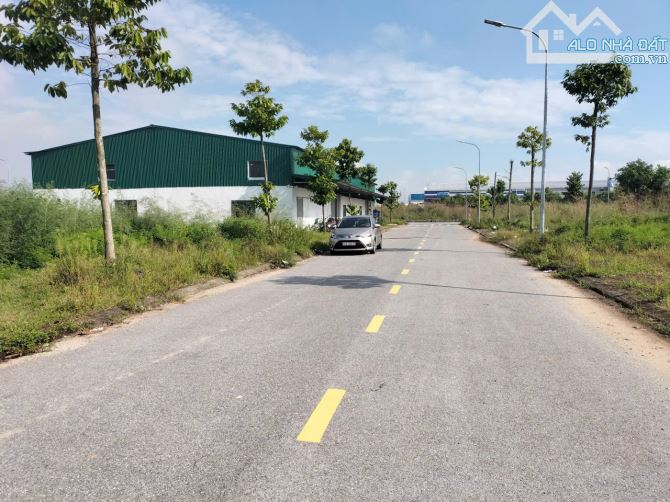 Bán lô đất Vạn Xuân Liên KCN Yên Phong-BN.dt.90m.mt.5m.hướng ĐN.giá:3,1 tỷ