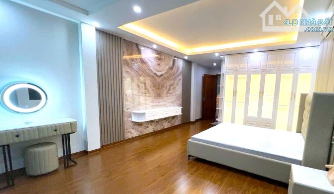 💎QUÁ ĐẸP NHÀ NGUYỄN SƠN LB, DT100M2, 6 TẦNG, NGÕ ÔTÔ TRÁNH, LÔ GÓC, KINH DOANH,CHÀO 23.XT