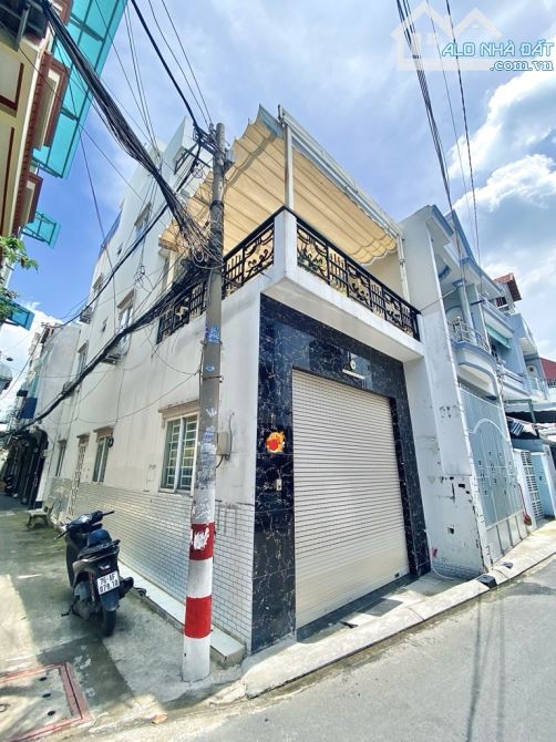 VŨ GẮNG CHUYỂN BÁN NHÀ ĐẤT CÁC QUẬN GÒ VẤP QUẬN TÂN BÌNH QUẬN 12 THÀNH PHỐ HỒ CHÍ MINH
