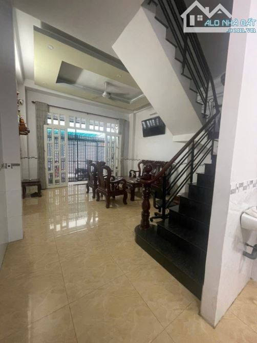 SIÊU PHẨM, BÁN NHÀ ĐẸP BÌNH ĐÔNG [P14, Q8] DT:51M2 (4.9 X 11M), 4T, 4PN,3WC CHỈ 5.55 TỶ