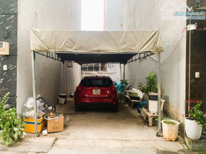 (Duy nhất) Bán lô đất Nguyễn Xí cách MT 50m, GPXD 5 tầng, DT 46m2 (4,1x11,2m), giá 6,9 tỷ