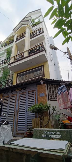 Nhà 5 tầng 4,3x13 gồm 4PN 5WC Quang Trung GV chỉ 6,8 tỷ