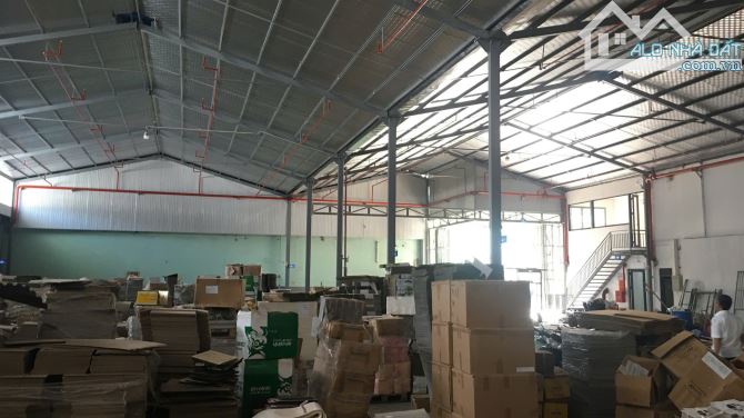 Cho thuê kho 1,000m2 có Pcccc, Vat tại Quốc Oai, Hà Nội