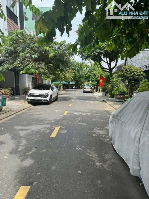 Bán đất MT Phú Xuân 2 diện tích 112m2 thích hợp xâh căn hộ, KD nhà nghỉ.