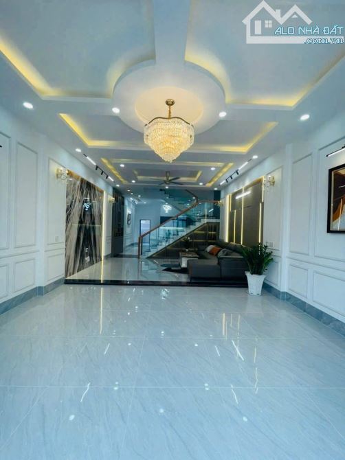 Nhỉnh 4tỷ TL_Bán nhà 1trệt 2lầu sthượng 185m² đường Phạm văn ThuậnTrường học P Thống Nhất