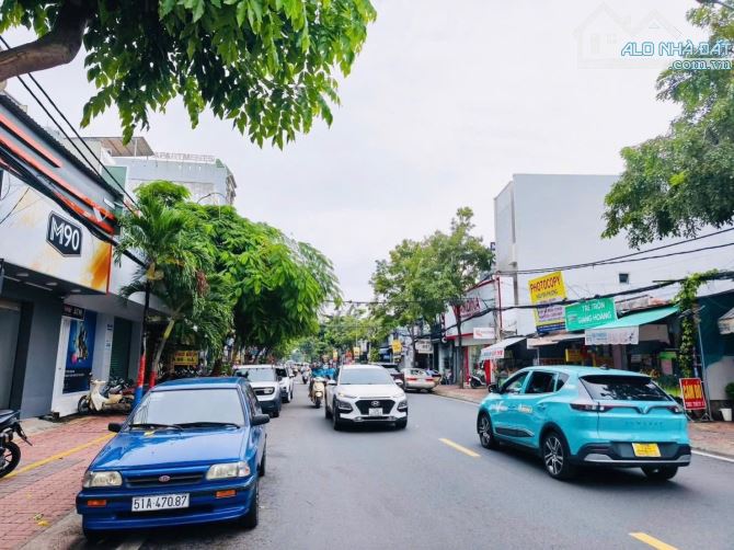 BÁN NHÀ MẶT TIỀN 1T2L TRƯƠNG CÔNG ĐỊNH - NGANG 5.5M KHU VỰC SẦM UẤT GIÁ 24 TỈ