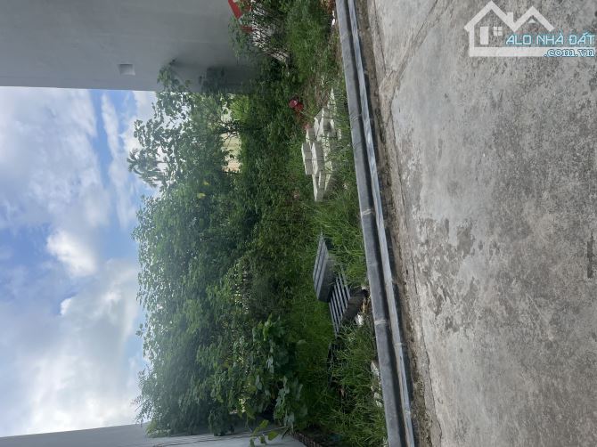 Bán mảnh đất giãn dân thôn sơn du, nguyên khê, diện tích 120m, gần vườn hoa và hồ điều hoà