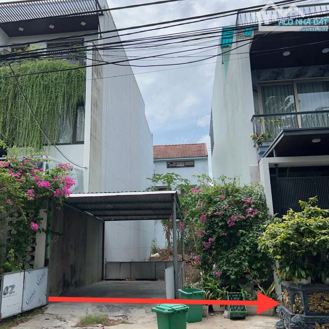 MẶT TIỀN ĐƯỜNG ĐỖ ĐĂNG TẾ GẦN ĐƯỜNG HỒ TÙNG MẬU.