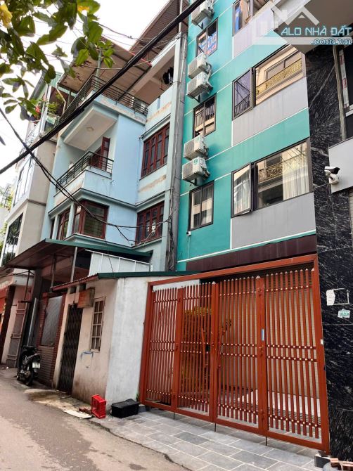 Bán nhà phân lô Phan Kế Bính, 70m2, gara ô tô, 23 tỷ