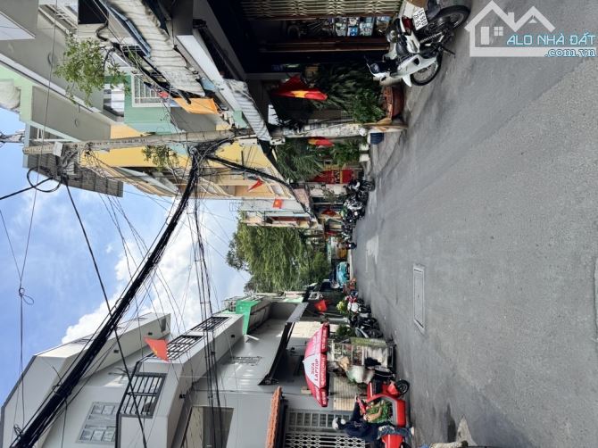 MT HXH 8m – Q11 – Chỉ nhỉnh 4 Tỷ
