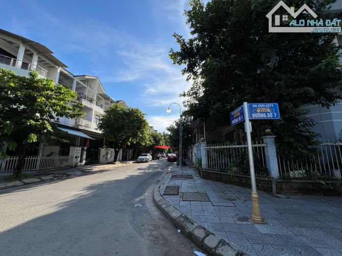 Bán Nhà 3 Tầng Đường Số 4 - Khu An Cựu City - TP Huế - Chỉ 4,x tỷ