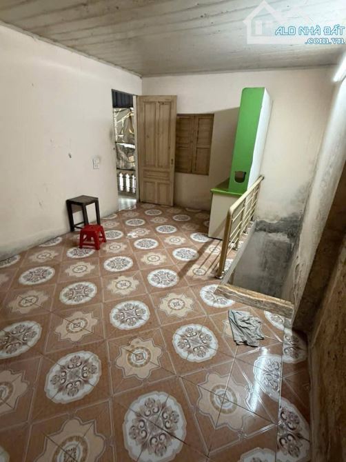 CỰC HIẾM CHƯA ĐẾN 5 TỶ CÓ NHÀ 30M2 X 3 TẦNG, PHÚC XÁ, BA ĐÌNH, HÀ NỘI