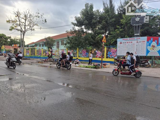 🚨 BÁN NHANH MT ĐƯỜNG LÒ LU, NGANG 10M, DIỆN TÍCH 215M2, GIÁ 32 TỶ ⏰