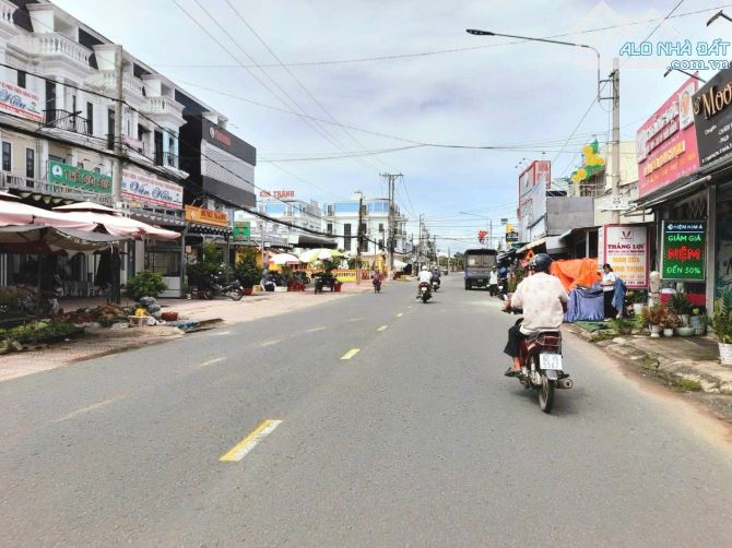 Quá ngộp, chỉ 580tr sở hữu 155m2 đất thổ sát chợ Tân Trụ