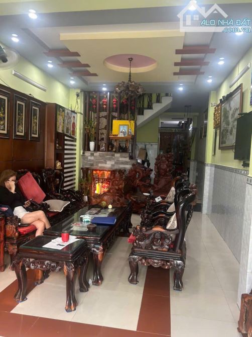 🏡TÂN PHÚ - KHU V.I.P P. TÂN THÀNH  - SÁT GIAO LỘ VƯỜN LÀI LUỸ BÁN BÍCH - CHỢ TÂN HƯƠNG