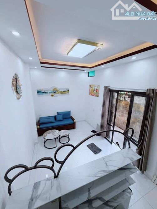 🍎 Bán nhà 2 tầng- mặt ngõ trần nguyên hãn- lê chân- giá 2,25 tỷ- 40m2