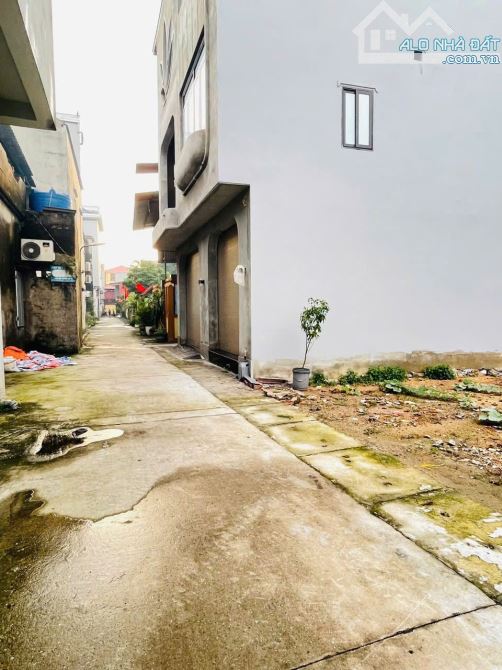 Bán đất 100m² Ấp Thượng – Yên Phong, Bắc Ninh, đường 5m ô tô, giá nhỉnh 2 tỷ.