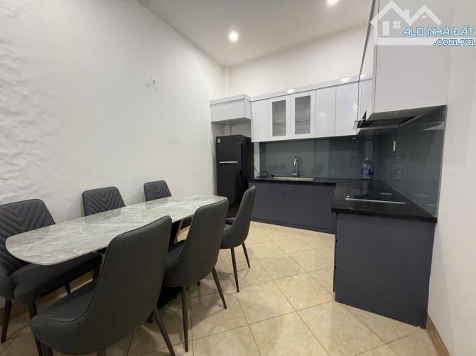 CHÍNH CHỦ CẦN BÁN NHÀ NGÕ LỆNH CƯ – ĐỐNG ĐA  DT 34/38M², 5 TẦNG, MT 3.2M, NGÕ NÔNG GẦN PHỐ