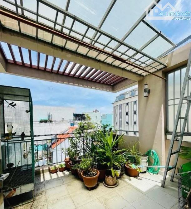 Nhà riêng Lê Trọng Tấn, Định Công, 33m, 4t, 4pn, 10m ra oto, gần VĐ 2.5, chỉ 7.98tỷ
