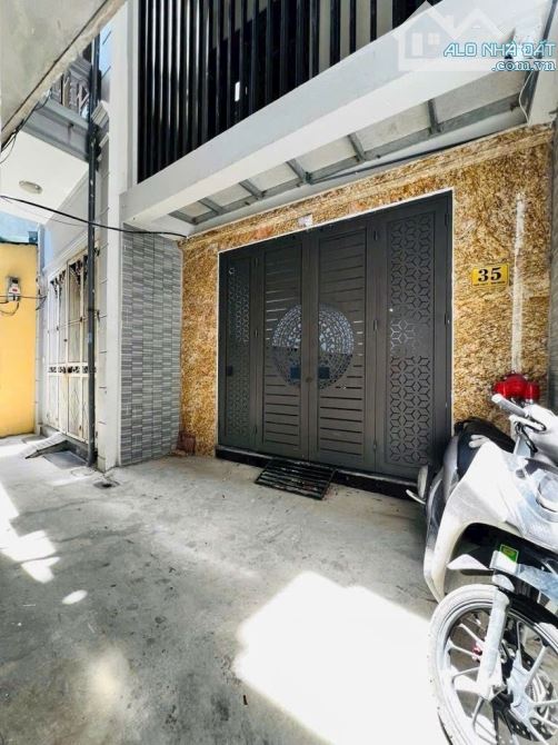 Bán nhà dòng tiền Hai Bà Trưng, 80m2, 7 tầng thang máy, 16 phòng, giá 18.6 tỷ
