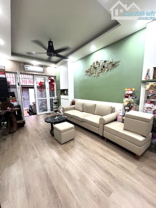 BÁN NHÀ PHỐ BỒ ĐỀ 58M2, 4 TẦNG, NGÕ NÔNG, TẶNG NỘI THẤT, 9.55 TỶ