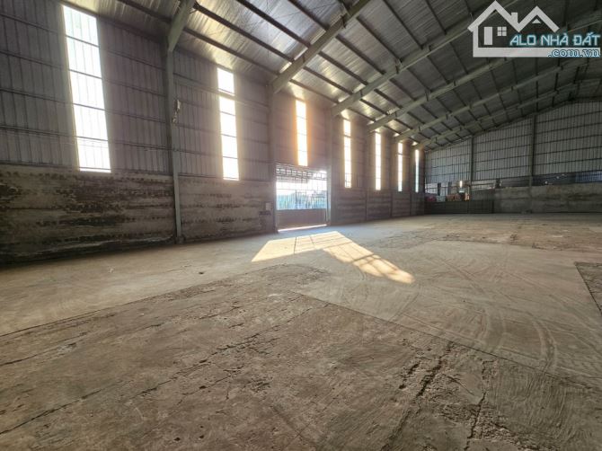 KHO XƯỞNG 360m2 HƯNG LONG - BÌNH CHÁNH