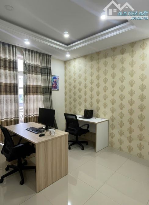 Văn phòng trọn gói 20m2 chỉ 4tr tại Quốc Lộ 13 - Thủ Đức