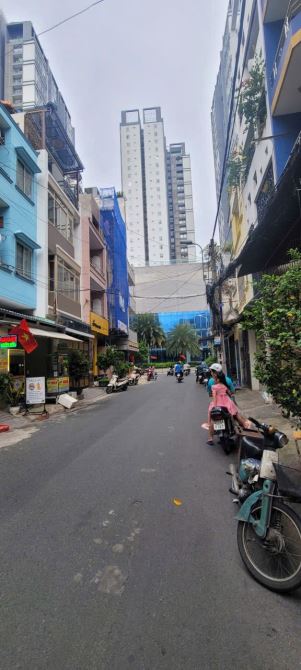 Nhà siêu Đẹp Hầm 7 Tầng Bề Ngang 4.9m Dài 18m Đường 3/2 Q10 Hẻm xe hơi 8m Giá giảm 28,5 Tỷ