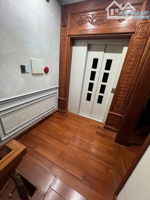 BÁN NHÀ MẶT TIỀN 4 TẦNG SIÊU VIP SÁT BIỂN ĐƯỜNG DŨNG SỸ THANH KHÊ, NGUYỄN TẤT THÀNH ĐÀ NẴN