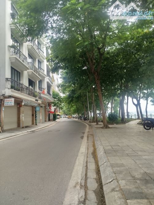 CHÍNH CHỦ BÁN NHÀ PHỐ NHẬT CHIÊU TÂY HỒ DT 120M 4 TẦNG LÔ GÓC 2 THOÁNG VỊ TRÍ VÀNG 85 TỶ