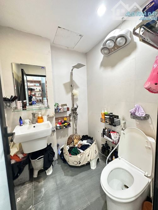 SIÊU PHẨM NHÀ ĐẸP PHỐ CHÍNH KINH THANH XUÂN 30M 5T 8,7 TỶ FULL NỘI THẤT