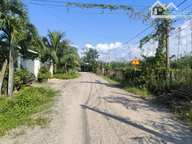 Bán 175m2 full thổ đường 9m tại Lộc Ninh,Tây ninh