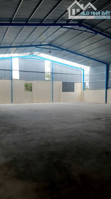 KHO XƯỞNG 650m2 BÌNH TÂN. XƯỞNG XÂY MỚI, SẠCH ĐẸP