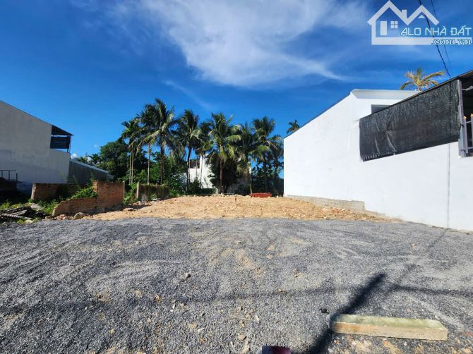 ĐẤT NỀN DIÊN TOÀN Diên Khánh- gần ủy ban nhân dân và bến xe phía nam