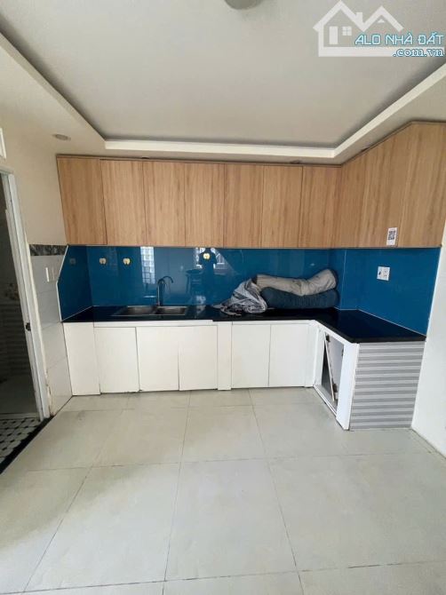 Nguyễn Ảnh Thủ P.Hiệp Thành Quận 12  dtsd 150m2 dtxd 260m2  có ngay dòng tiền 30tr - CHDV