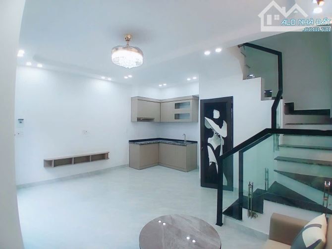 .nhà xây mới MIẾU HAI XÃ - lê chân