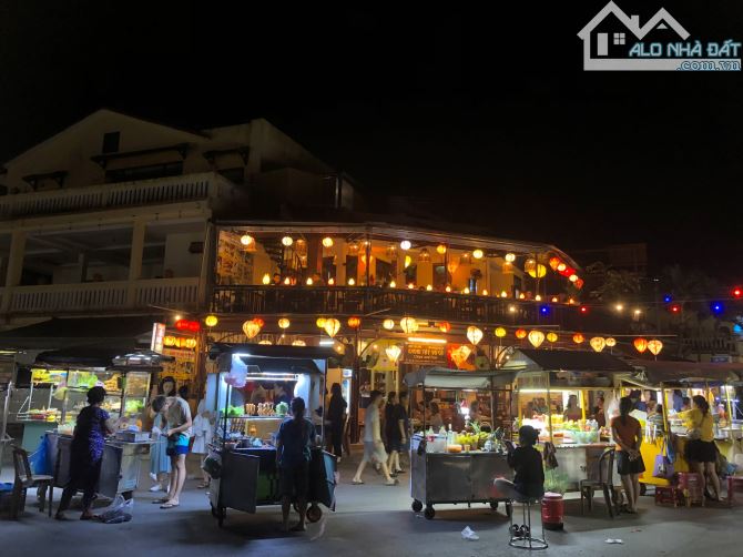 Đầu Tư Sinh Lời - Bán Nhà 2 Mặt Tiền View Sông Nguyễn Phúc Chu, TRung Tâm Phố Cổ Hội An