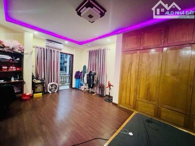 Chính Chủ Bán Nhà Lô Góc Xuân Đỉnh  42m² 6 Tầng 2 Thoáng Gần Phố, Nhỉnh 9 tỷ