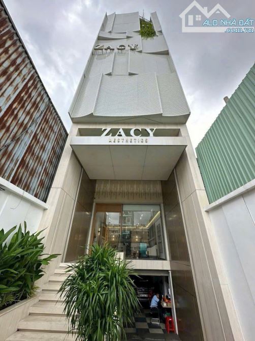 Building Hầm 7 Lầu mặt tiền Ung Văn Khiêm, Bình Thạnh, 5.8x34m, HĐT 200tr/tháng,Chỉ 60 Tỷ