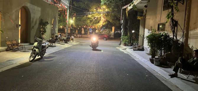 ✍️Bán Nhà 5 Tầng Lũng Giang, Vài Bước Sang Hội Lim, Tiên Du, Mt 12.5m Dt 76m2 Giá 10.6 Tỷ