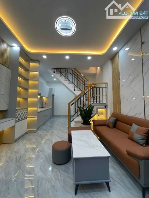 Bán Nhà TT Q7 2 tầng - Nguyễn Văn Linh - HXH - 4x8 - 4.x Tỷ