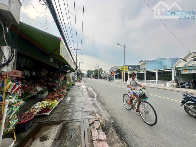 Bán lô đất 88m2 mặt tiền đường nhựa thông thẳng, ngay chợ Bình Nhâm giá rẻ