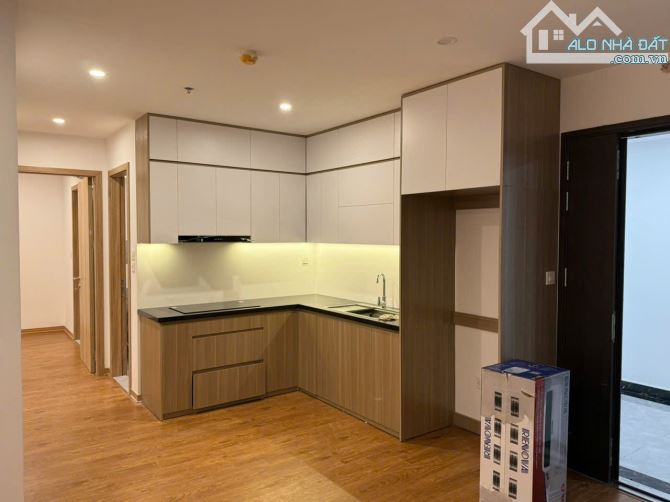 Cho thuê chung cư Smile Building sô 1 Nguyễn Cảnh Dị Hoàng Mai, 100m, 3 PN, đủ đồ , 14.5 t