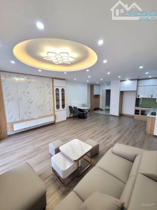Bán nhanh căn chung cư 2PN ở tòa FLC Quang Trung- Hà Đông, giá 5.25 tỷ.