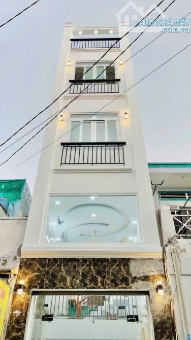 Nhà thuê 4PN 3WC✅️ Mặt tiền Đường số 9 Phường 9 Gò Vấp✅️ giá 15 triệu