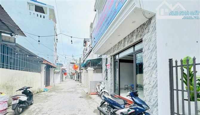 Mở bán siêu phẩm ô tô đỗ cửa 24/24 tuyến 2 phố Thiên Lôi - chợ Đôn