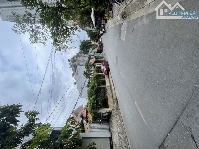 Quận 7 sát Phú Mỹ Hưng DT 18 x 36M Xây dựng mới 6 tầng 76 tỷ TL