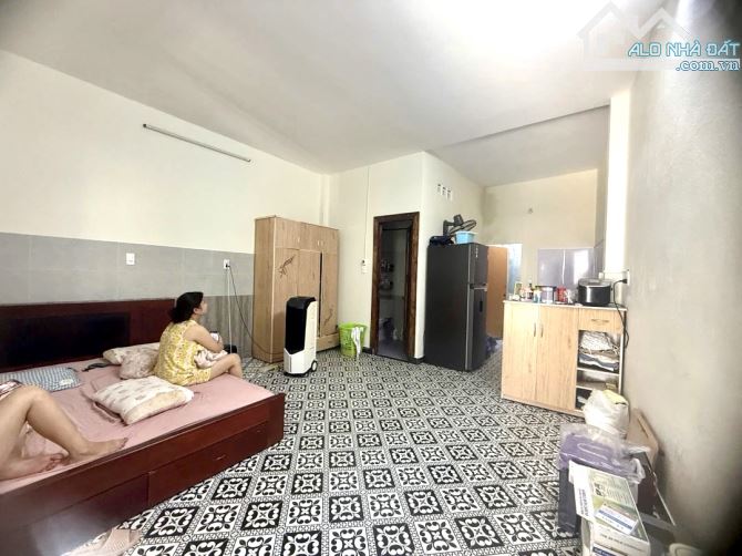 BÁN NHÀ C4 SÂN VƯỜN RỘNG – KIỆT HẢI PHÒNG - 72M2 - GẦN AEON MALL ĐÀ NẴNG - GIÁ 3,X TỶ