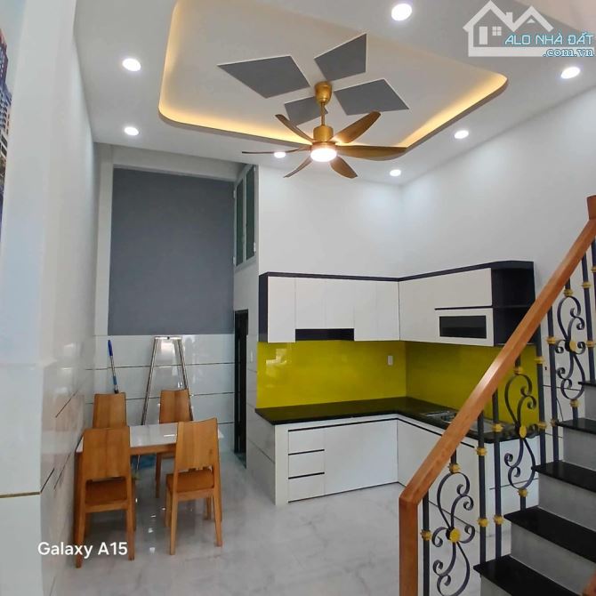 CHỈ 5.X TỶ FULL NỘI THẤT -HẺM THÔNG TỨ TUNG - HL2 - BÌNH TÂN